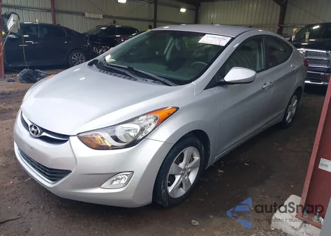 2012 Hyundai Elantra Gls (Ulsan Plant) z USA, uszkodzony, nr VIN KMHDH4AE6CU253652